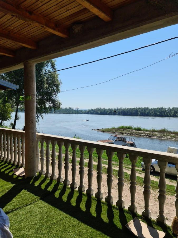 River View - Danube Celarevo Екстериор снимка